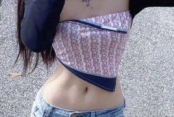迟来的阳光，拯救不了枯萎的向日葵游戏攻略_手游下载