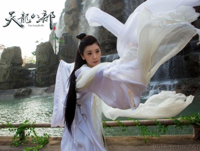 天龙八部苏有朋版_天龙八部苏有朋版小昭扮演者