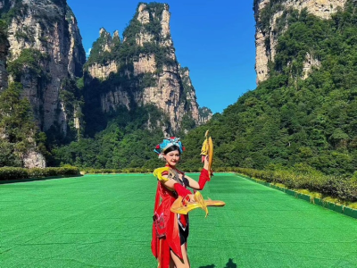 【王者美图】保持对生活的爱和热忱，把每天都活得热气腾腾游戏攻略_手游下载