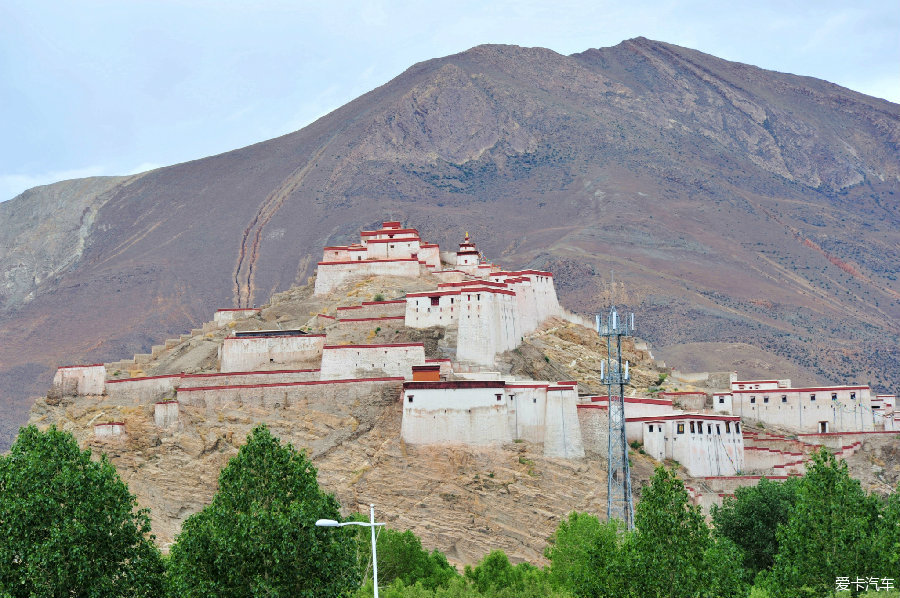激战山城堡电视剧在线观看(激战山城堡电视剧在线观看全集)  第2张