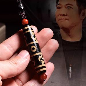 李连杰九眼天珠纹身，李连杰九眼天珠是什么材质的才是真的天珠  第2张